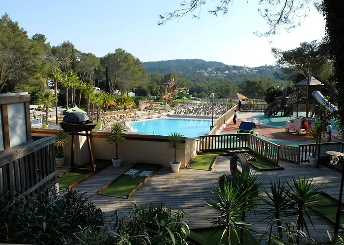 Regency Holiday Tour Operateur Dans Camping 5 Etoiles Frejus, Cote D'Azur Hotel photo