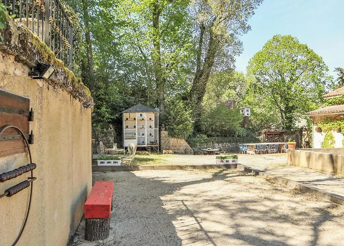 Gorgeous Home In Vernegues photo