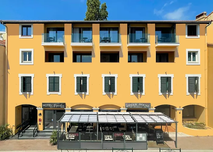 Hotel Napoleon La Turbie photo
