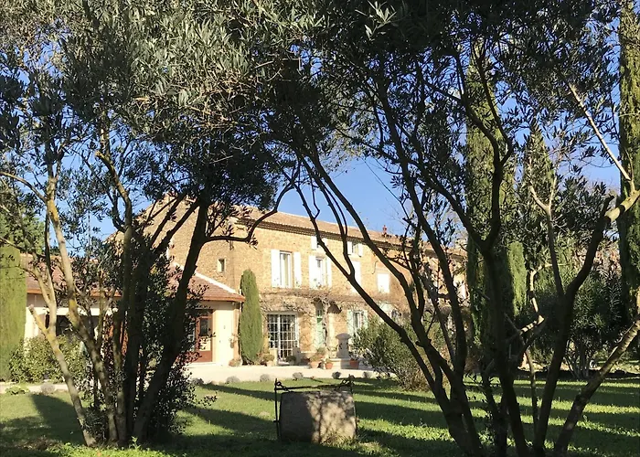 Fontaine Des Magnarelles Hotel Althen-des-Paluds photo