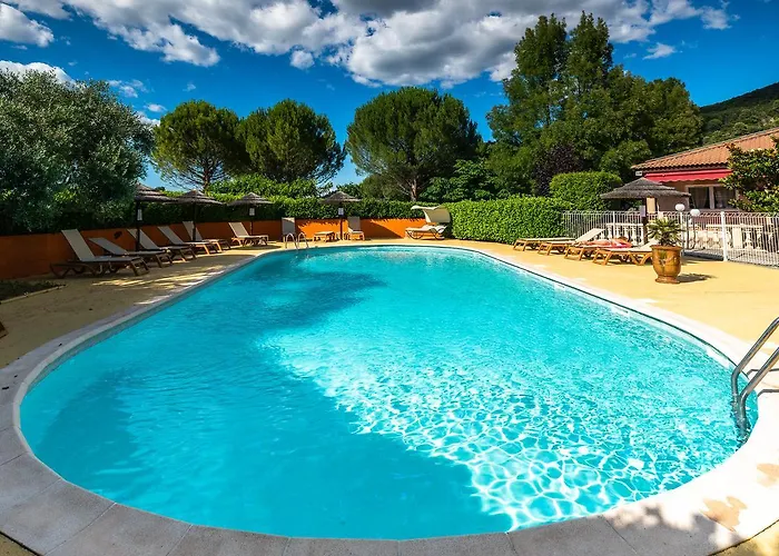 Logis La Grande Bastide Hotel Oraison photo