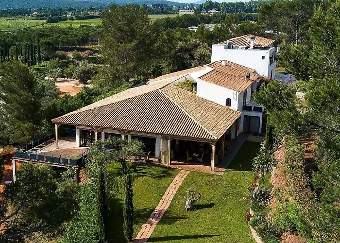 L'Hotellerie Kouros Cuers photo